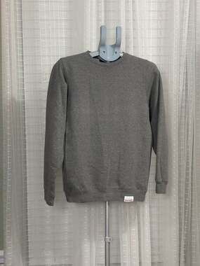 Diamond Supply Co. Grey Crewneck Sweatshirt with Diamond Logo